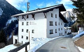 Apart Alpenrose Spiss