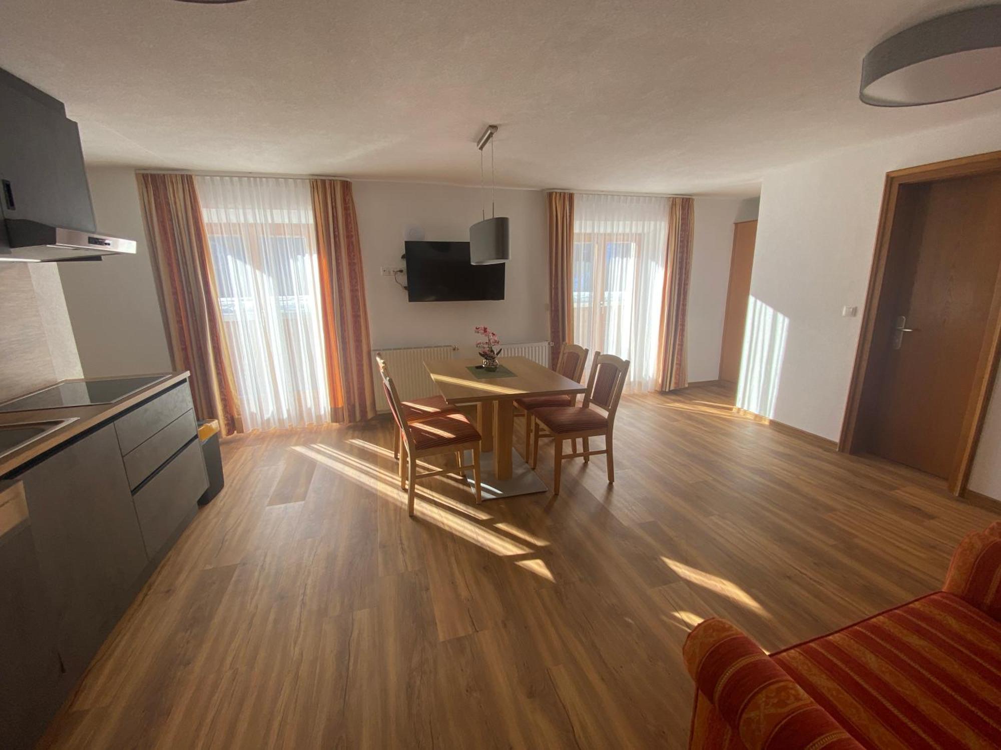 Apart Alpenrose Spiss Exterior foto