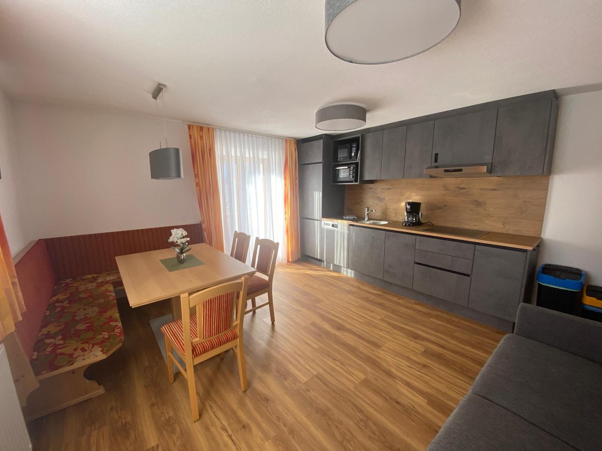 Apart Alpenrose Spiss Exterior foto